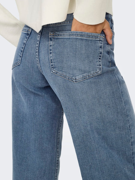 Only High Waisted Wide Leg Jeans in Special Blue
