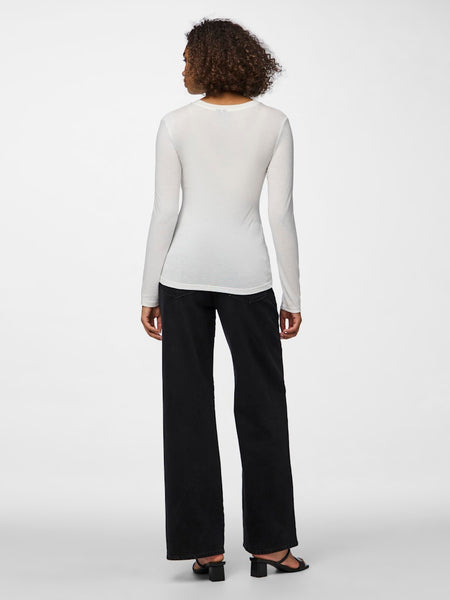 PIECES Long Sleeve O-Neck Top in White