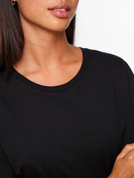 Pieces Cropped T-Shirt in Black