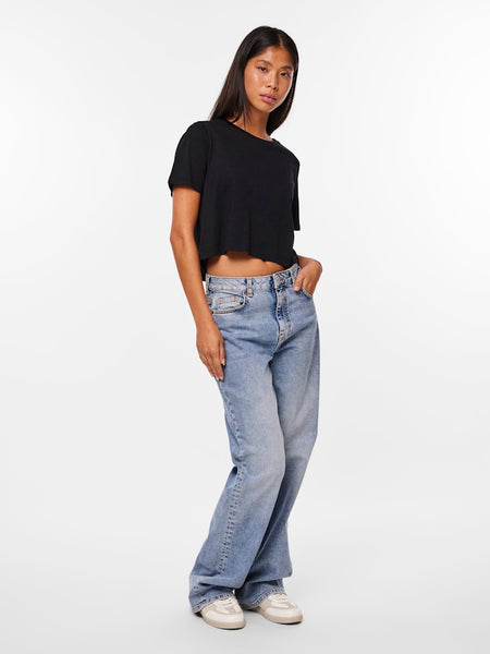 Pieces Cropped T-Shirt in Black