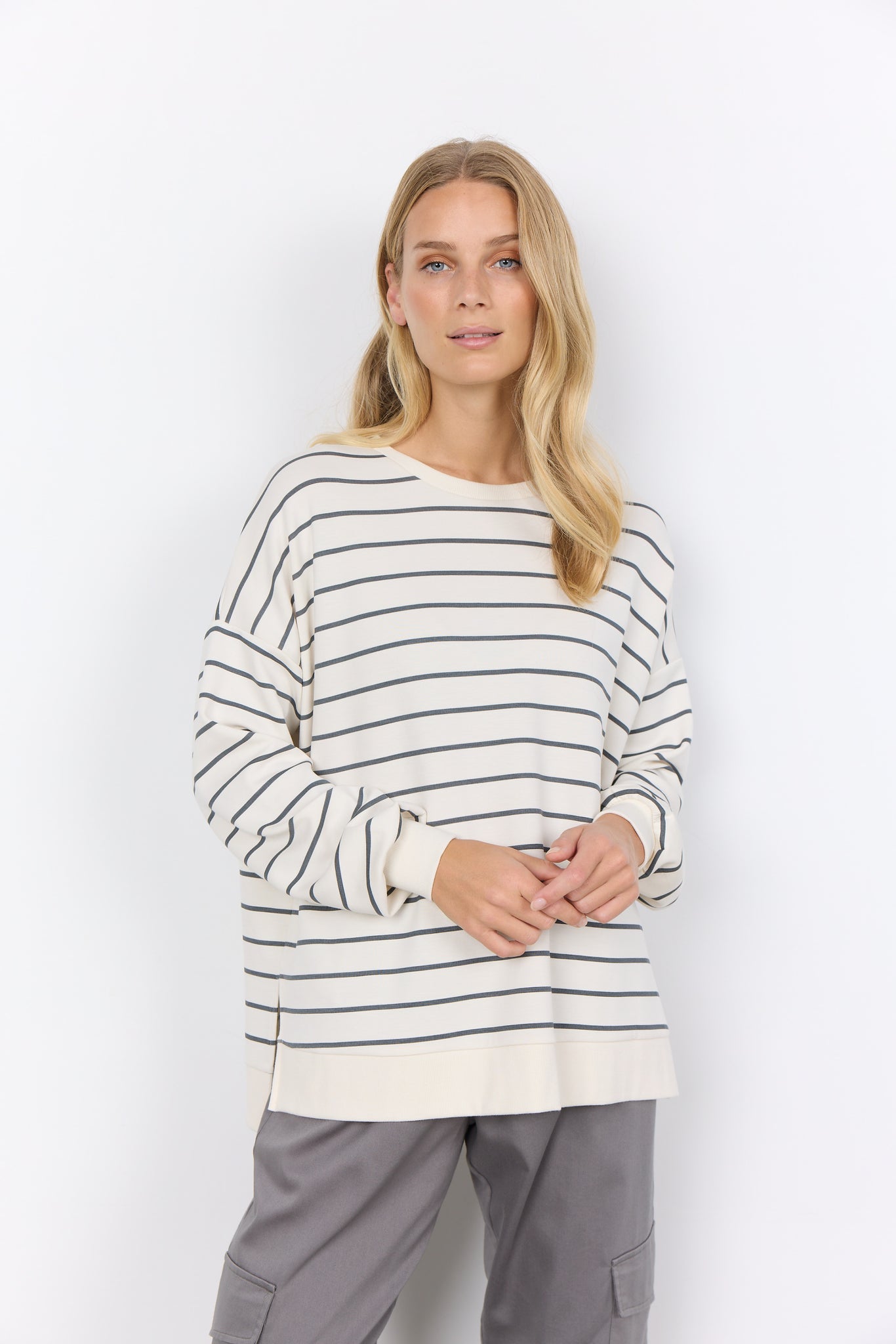 Soyaconcept Striped Round Neck Sweatshirt in Cream