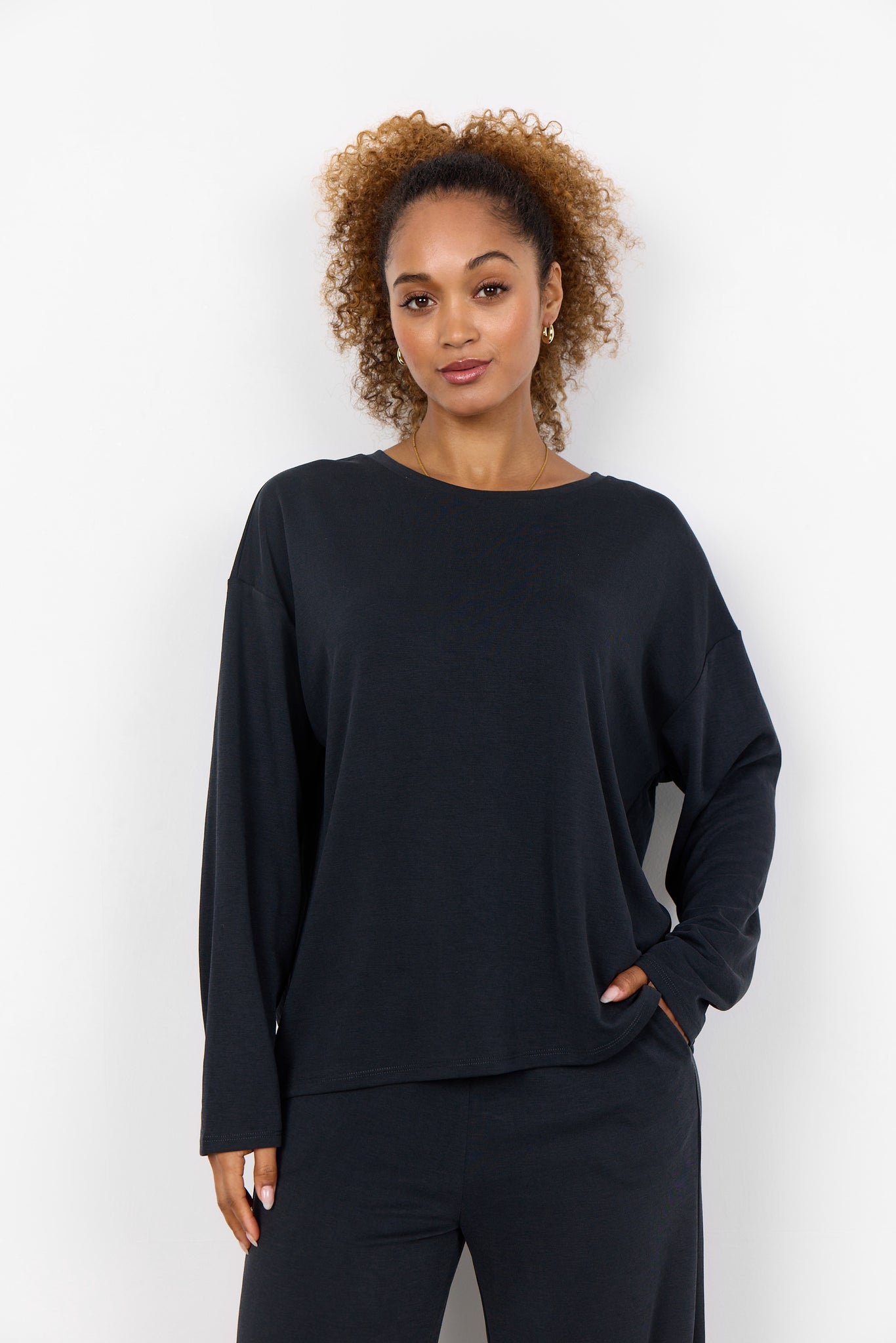 Soyaconcept Long Sleeve Top in Black