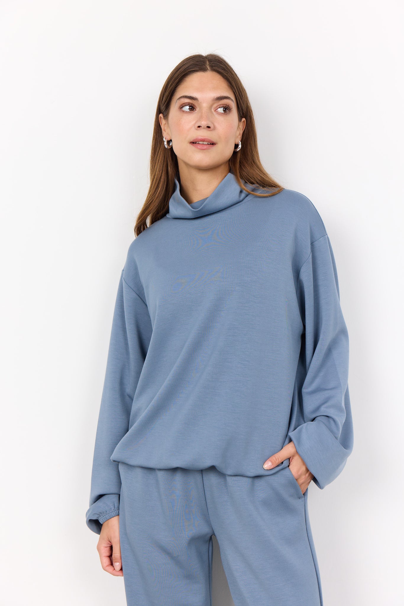 Soyaconcept Roll Neck Drawstring Sweatshirt in Blue