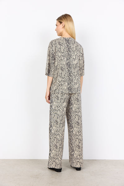 SOYACONCEPT Snake Print T-Shirt in Beige
