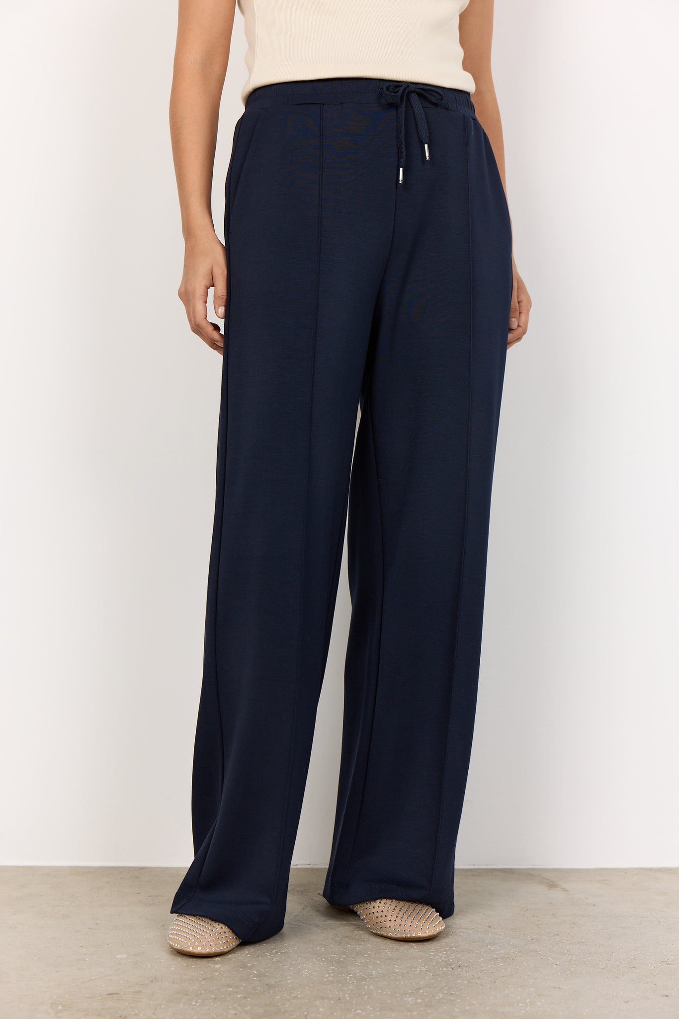 SOYACONCEPT Wide Leg Joggers With Seam in Navy