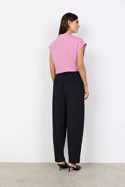 SOYACONCEPT Barrel Leg Trousers in Black