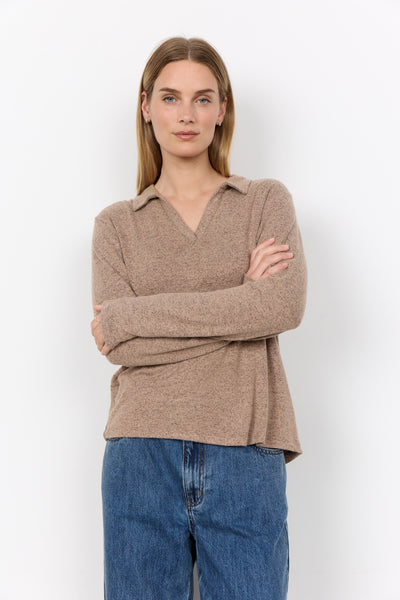 SOYACONCEPT Soft Knit V-Neck Collar Top in Camel