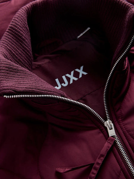 JJXX Quilted Jacket in Burgundy