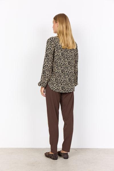 SOYACONCEPT Patterned V-Neck Blouse in Black