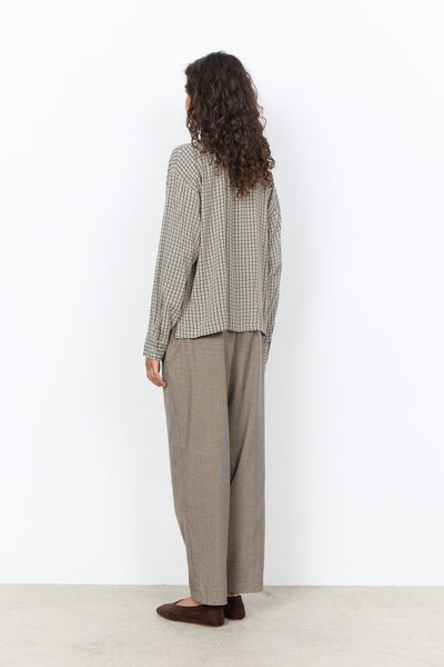 SOYACONCEPT Houndstooth Front Tie Shirt in Beige