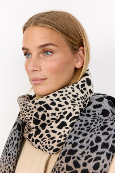SOYACONCEPT Animal Print Scarf in Black
