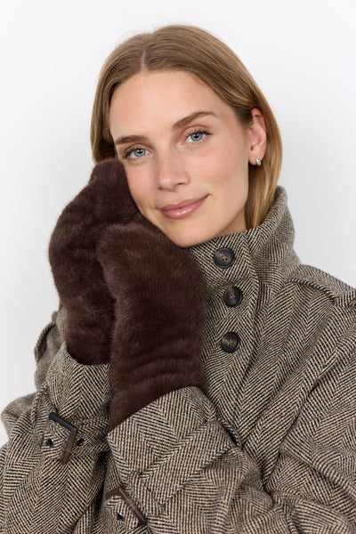 SOYACONCEPT Faux Fur Mittens in Chocolate