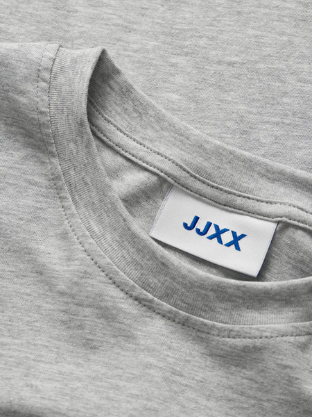 JJXX Cropped Contrast Edge T-Shirt in Grey