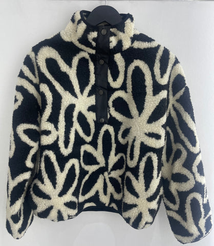 Only Floral Teddy Fleece in Black