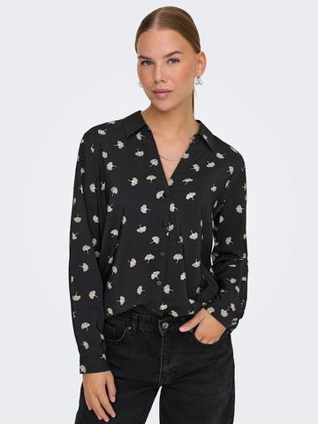 Only Leaf Print Shirt in Black