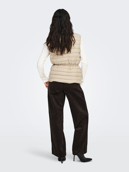JDY Quilted Tie Gilet in Beige