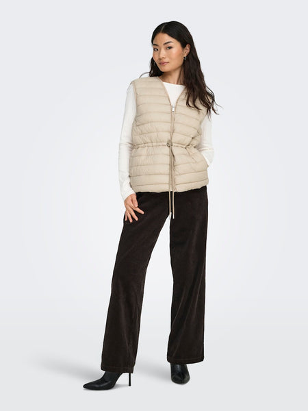 JDY Quilted Tie Gilet in Beige
