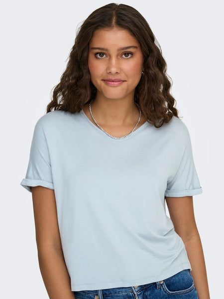 JDY V-Neck T-Shirt in Blue