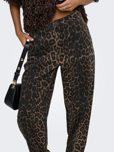 JDY Leopard Print Barrel Jeans in Brown