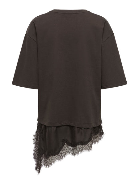 JDY Lace Trim T-Shirt in Chocolate