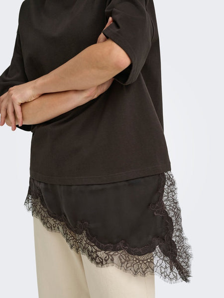 JDY Lace Trim T-Shirt in Chocolate