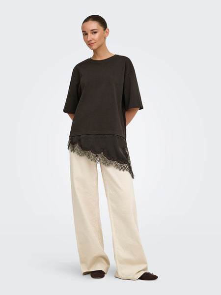 JDY Lace Trim T-Shirt in Chocolate