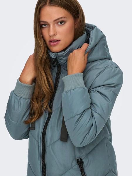 JDY Padded Jacket With Hood in Teal