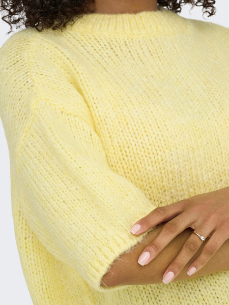JDY Short Sleeve Knit Top in Yellow