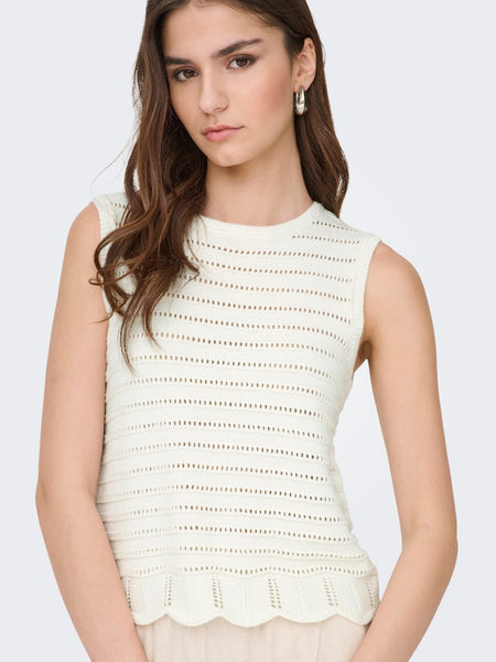 JDY Sleeveless Scallop Edge Knit Top in Cream