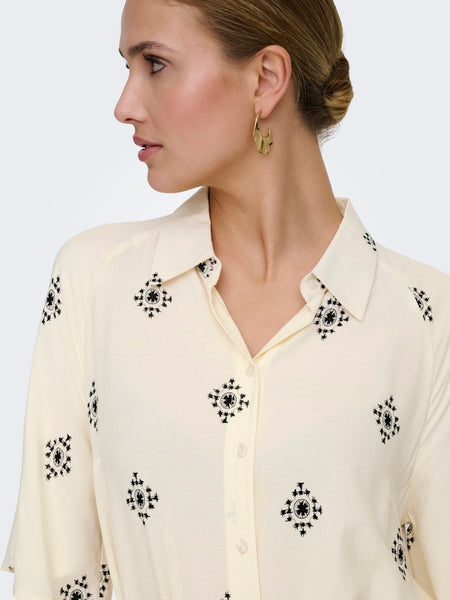 JDY Patterned Short Sleeve Midi Shirt Dress in Cream