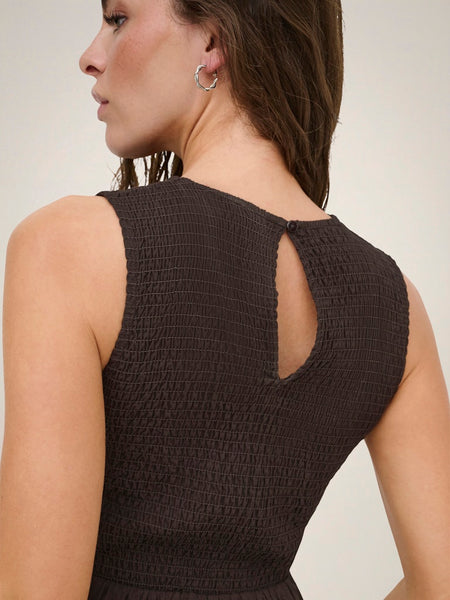 JDY Sleeveless Smock Dress in Chocolate