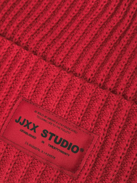 JJXX Knitted Beanie in Crimson