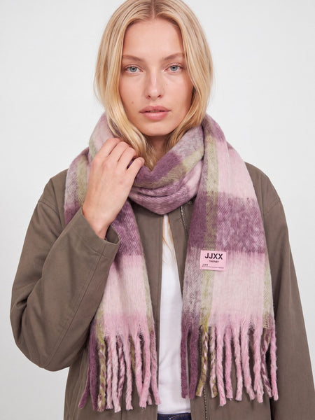 JJXX Checked Knit Scarf in Pink