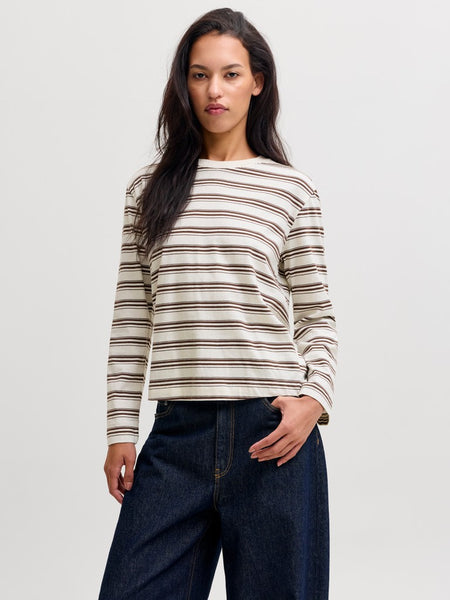 JJXX Long Sleeve Striped Boxy Top in Cream