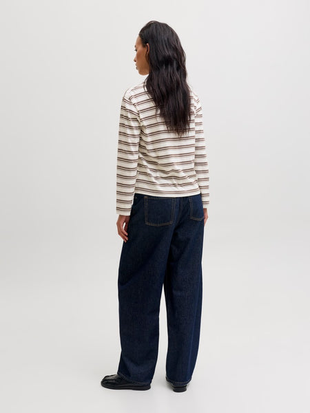 JJXX Long Sleeve Striped Boxy Top in Cream