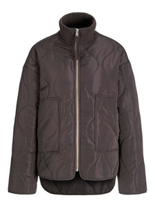 JJXX Quilted Jacket in Brown