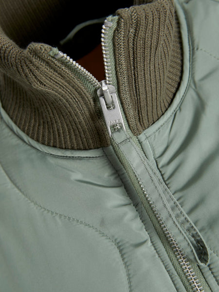 JJXX Quilted Jacket in Green