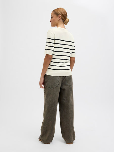 JJXX Short Sleeve Striped Knit Top in Cream