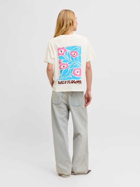 JJXX Loose Fit "Wild Flower" Printed T-Shirt in Cream