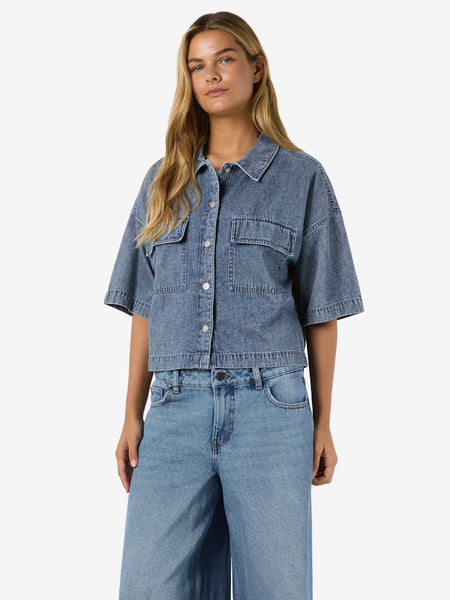 NOISY MAY Cropped Short Sleeve Denim Shirt in Medium Blue