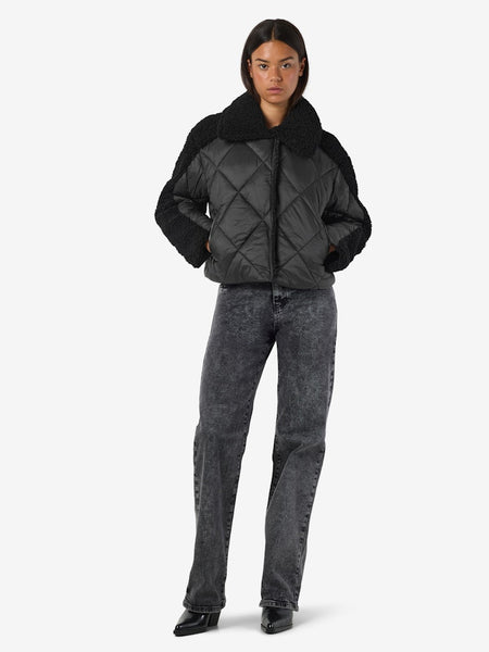 NOISY MAY Short Puffer Jacket in Black