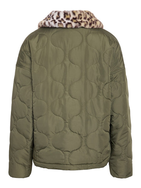 NOISY MAY Quilted Jacket With Leopard Detail in Green