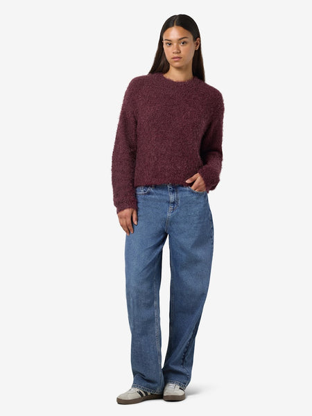 NOISY MAY Knitted O-Neck Jumper in Burgundy