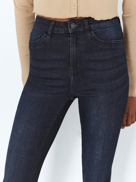 Noisy May NMCALLIE Skinny Fit Jeans in Dark Blue