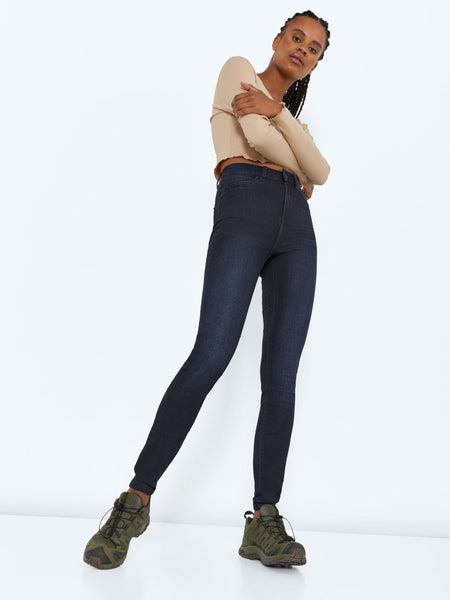 Noisy May NMCALLIE Skinny Fit Jeans in Dark Blue