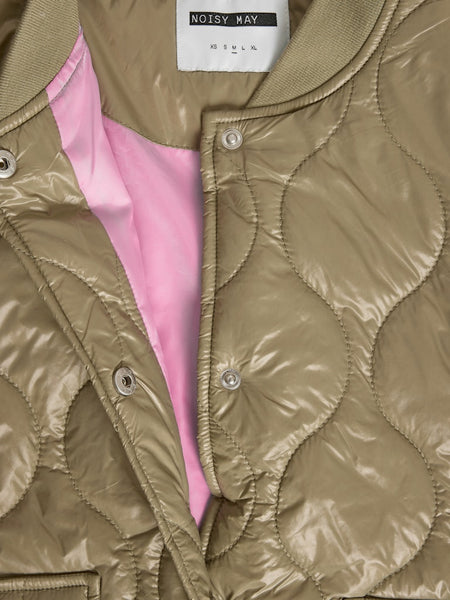 NOISY MAY Shiny Quilted Jacket in Green