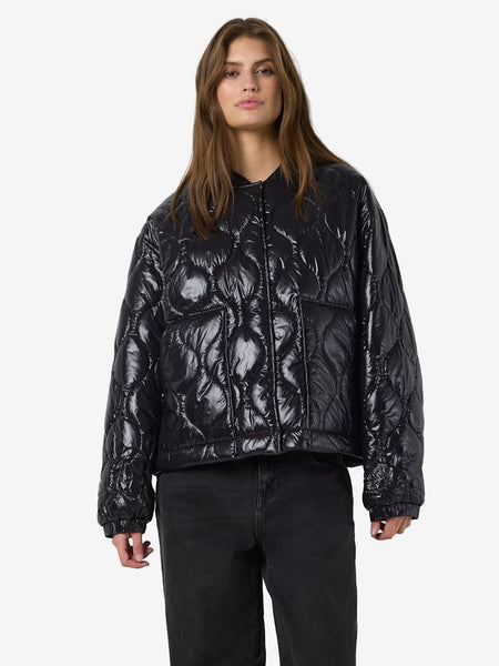 NOISY MAY Shiny Quilted Jacket in Black