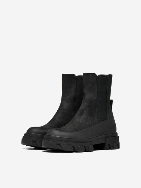 Only Chunky Boots in Black