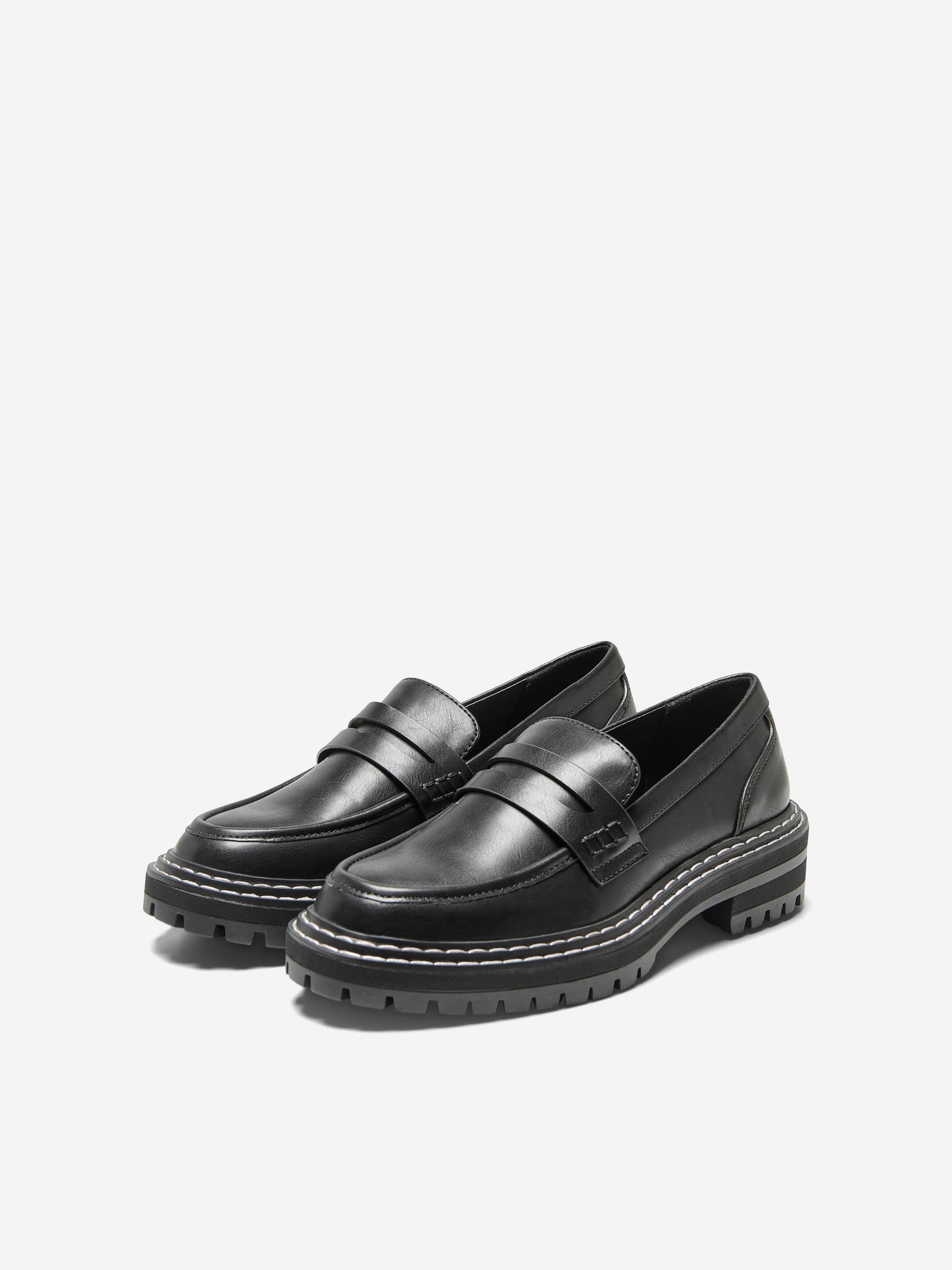 Only PU Chunky Loafers in Black