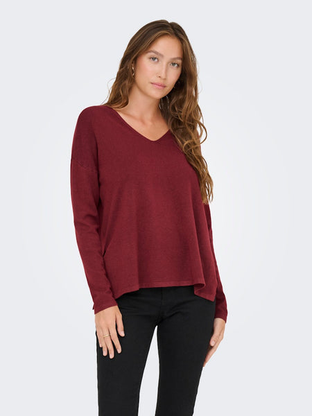ONLY Oversized V-Neck Knit Top in Maroon